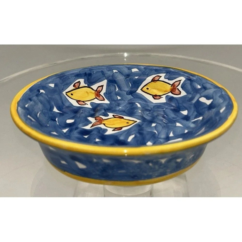 Rare Vintage Donacer Portugal Hand painted Swimming Fish Soap Dish #454